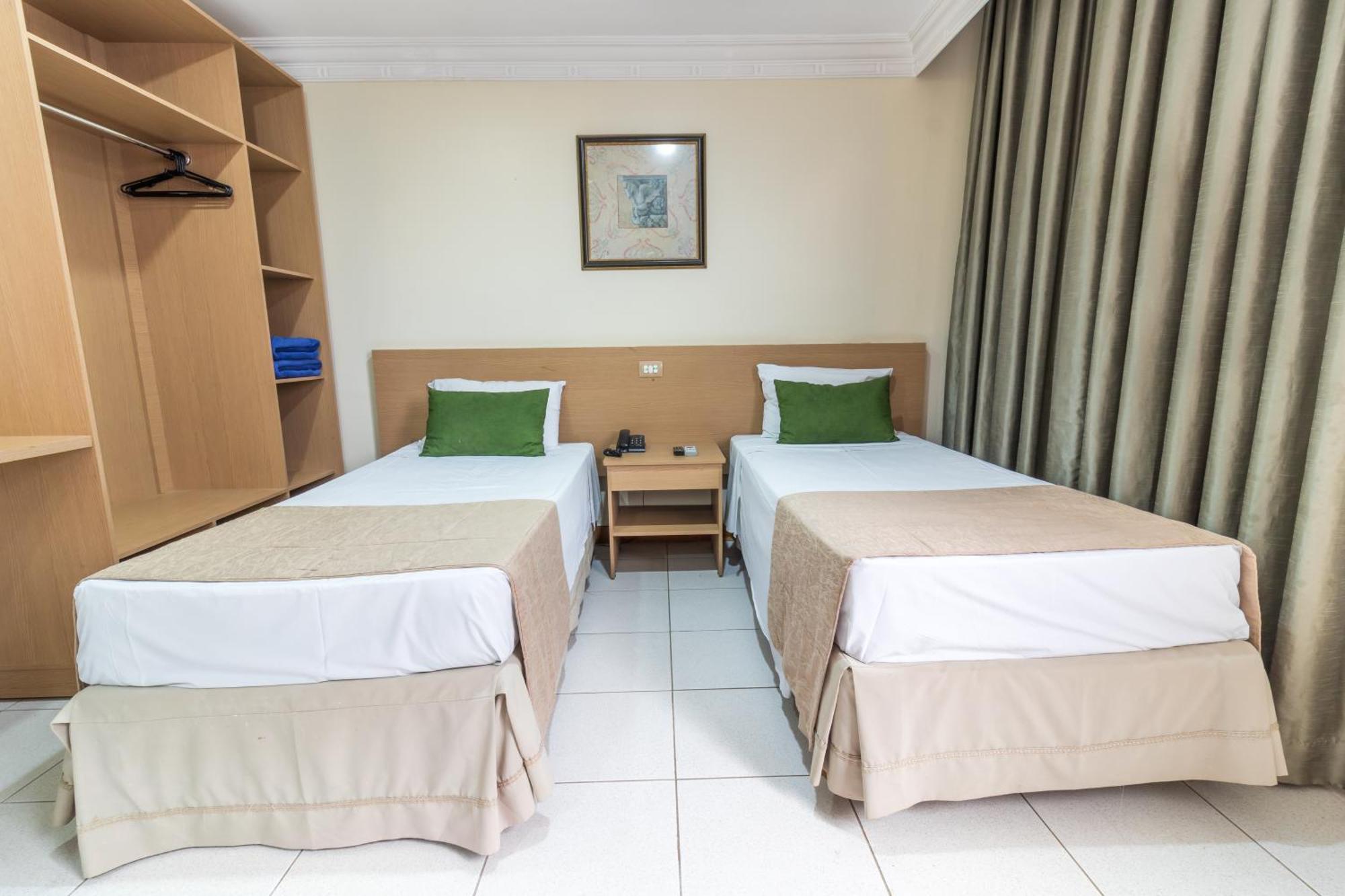 Umuarama Plaza Hotel By Castelo Itaipava Goiânia Kültér fotó