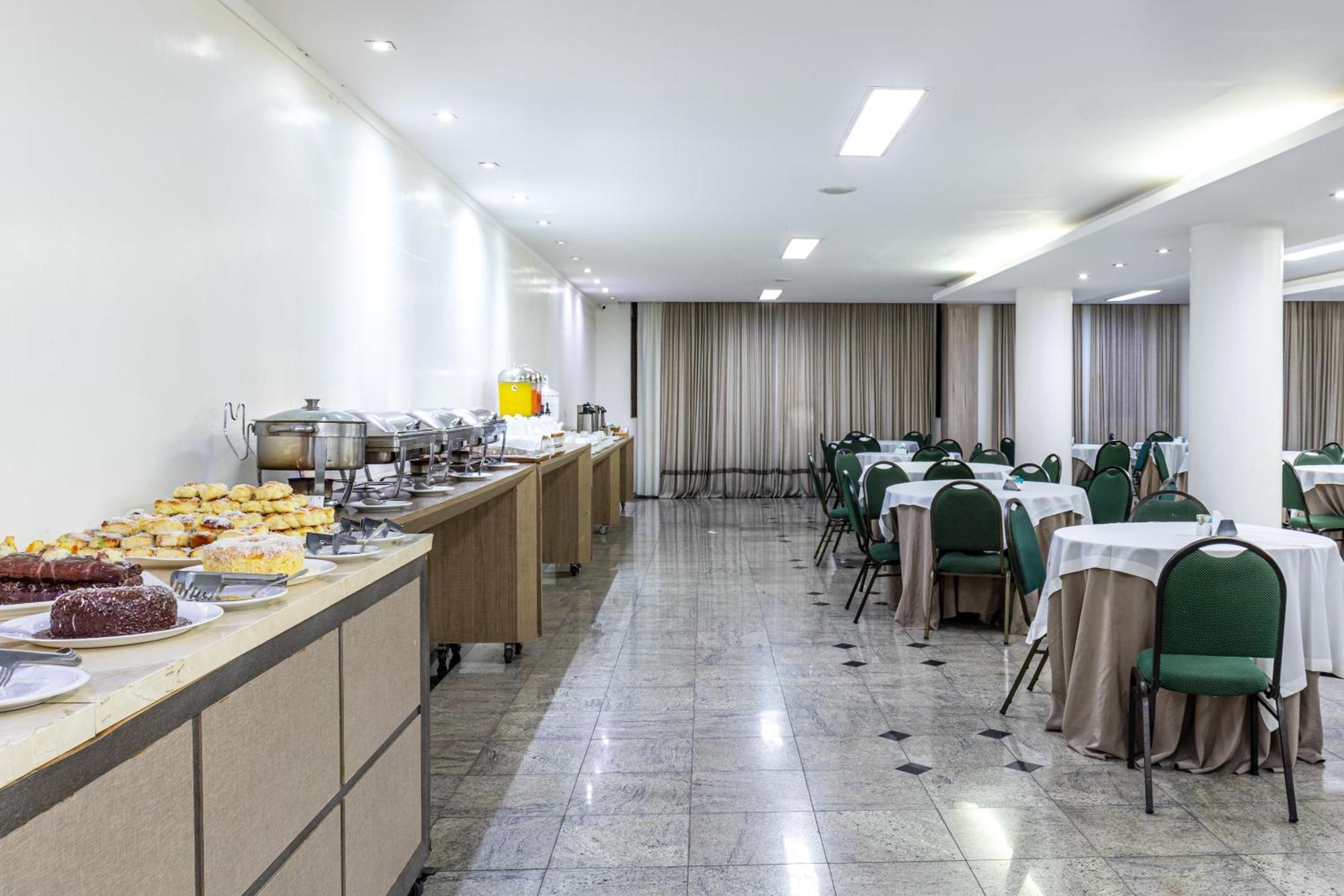 Umuarama Plaza Hotel By Castelo Itaipava Goiânia Kültér fotó