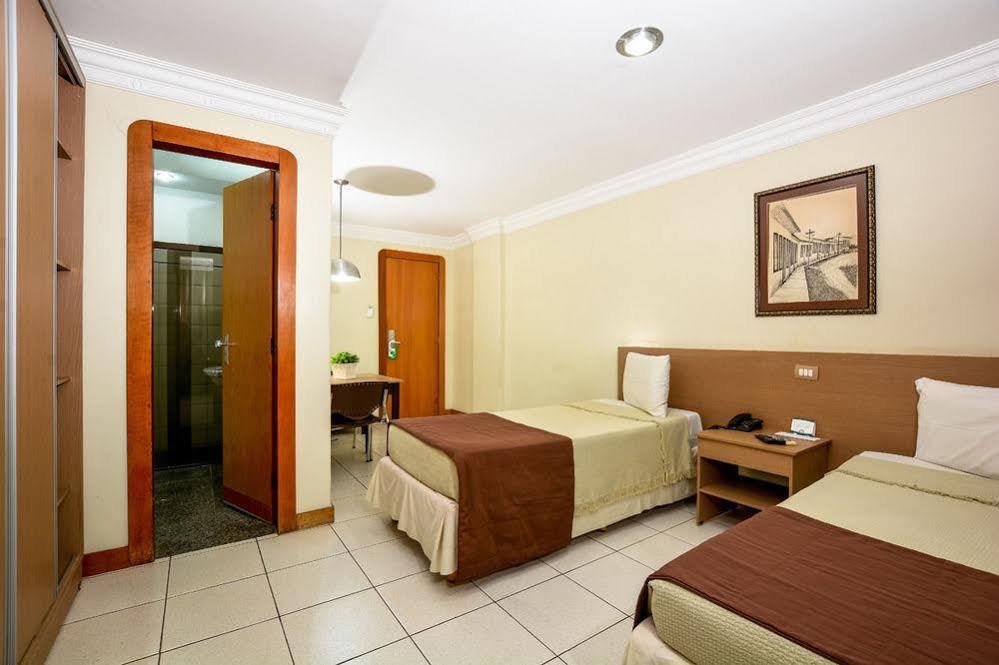 Umuarama Plaza Hotel By Castelo Itaipava Goiânia Kültér fotó
